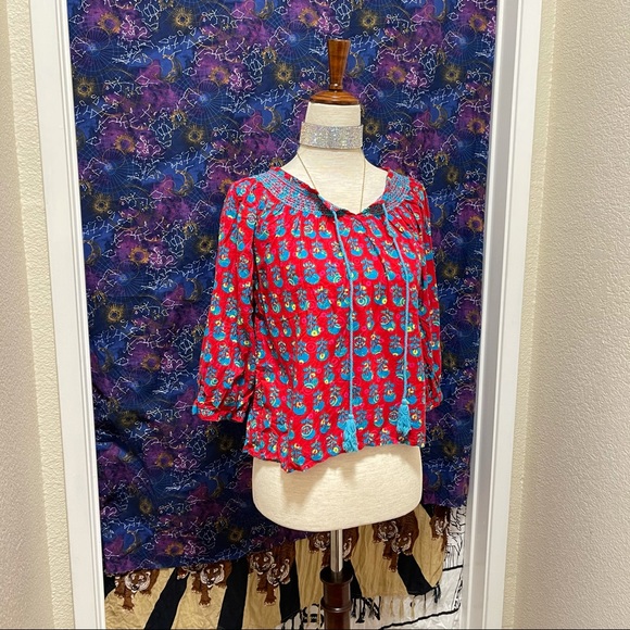 π Lovely bohemian vibrant top - Picture 4 of 12